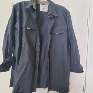 Blue/Gray Wrangler Shirt Man Size M, Used Normal wear